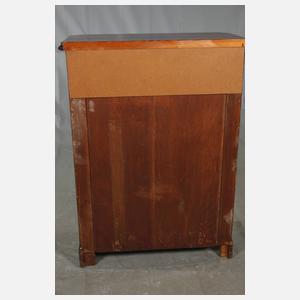 Kleiner Vitrinenschrank