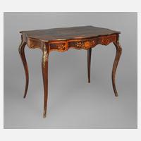 Schreibtisch im Louis Quinze-Stil111