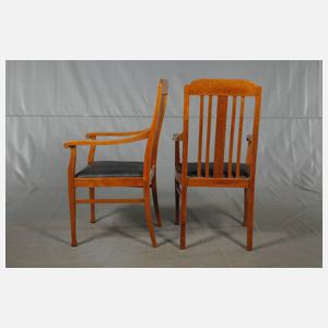 Sechs Esszimmerstühle