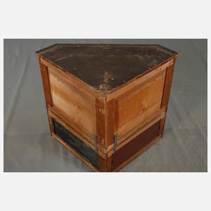 Vitrinenaufsatz Jugendstil