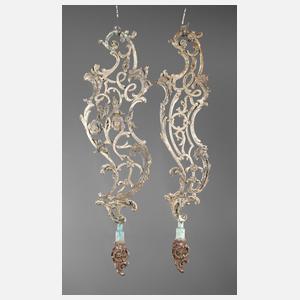 Zwei Zierelemente Gusseisen