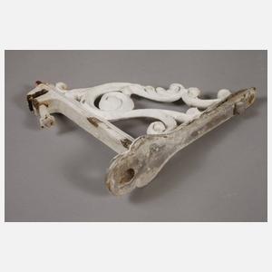 Vier Wandkonsolen Gusseisen