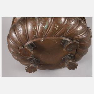 Pflanzgefäß Historismus