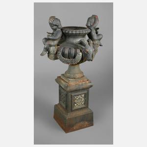 Große Amphore Eisenguss