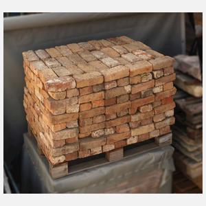 3600 historische Mauerziegel