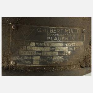 Drei Elektromotoren und Transmission