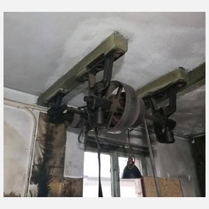 Drei Elektromotoren und Transmission