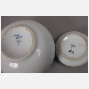 Böhmen Vase und Deckeldose Blumendekor