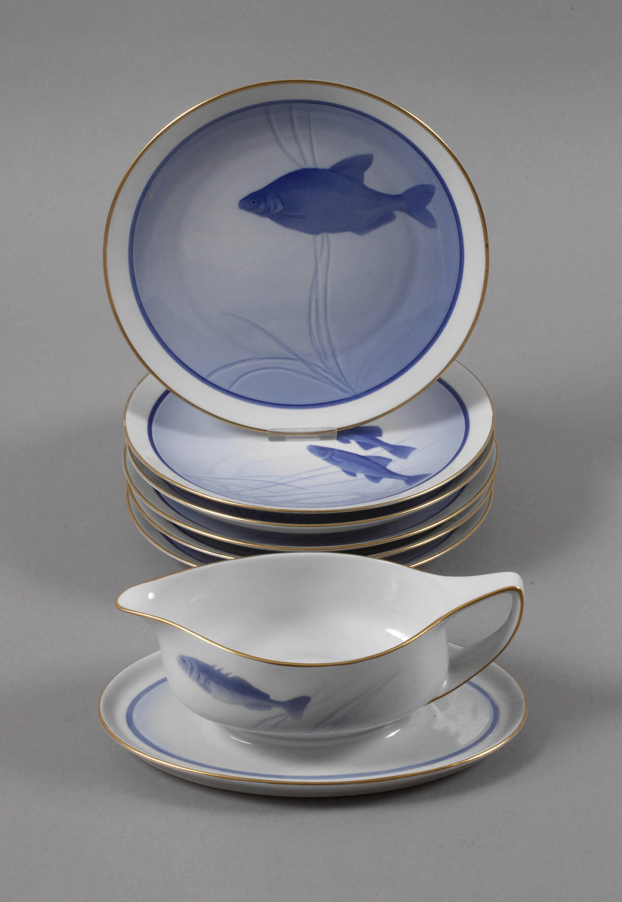 Rosenthal sechs Teller und Sauciere Fischmotiv