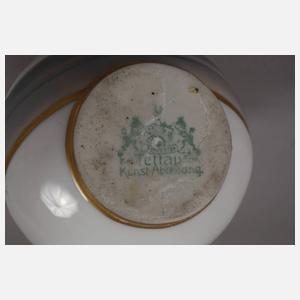 Tettau Faun auf Ball