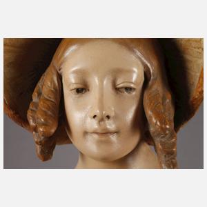 Goldscheider Wien Damenbüste mit Hut