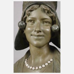 Goldscheider Wien Damenbüste Holländerin