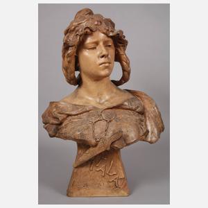 Richard de Aurili Terrakottabüste "Atala"