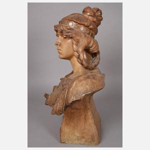 Richard de Aurili Terrakottabüste "Atala"