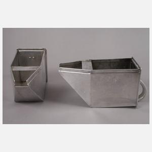 Zwei Gewürzschütten