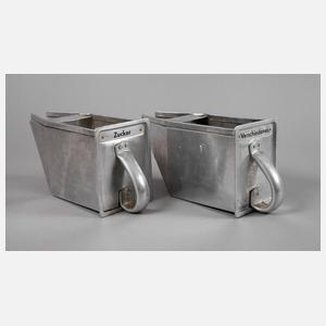 Zwei Gewürzschütten