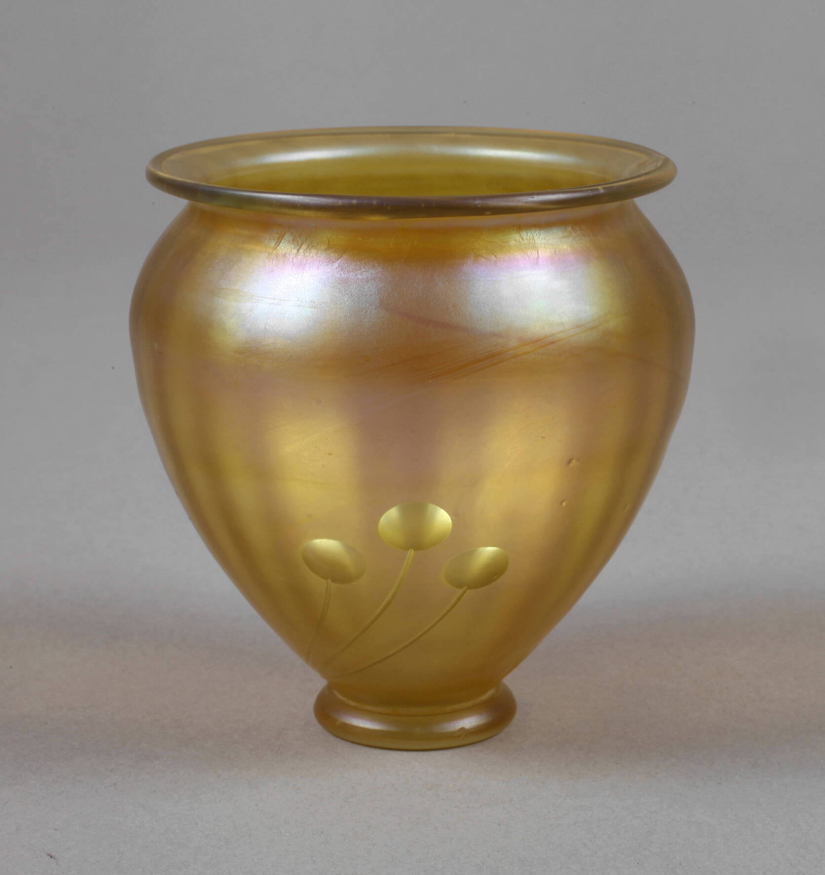 Kleine Vase mit Kugelschliff