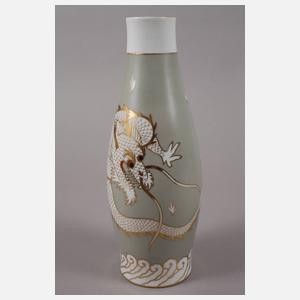 Fraureuth Vase mit Drachenmotiv