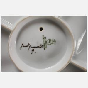 Fraureuth "Mädchen auf Kissen"