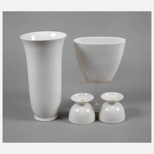 KPM Berlin Paar Leuchter und zwei Vasen