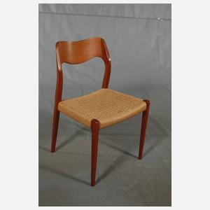 Acht Stühle Niels O. Möller