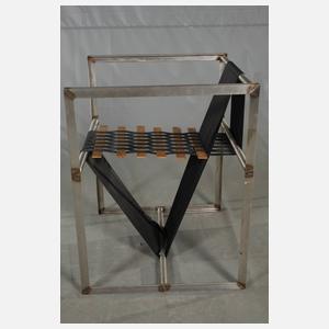 Experimenteller Armlehnsessel