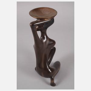 Wilhelm Goebel, Afrikanerin mit Schale