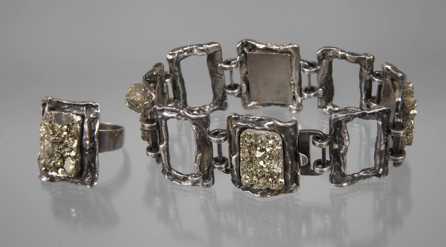 Schmuckset mit Pyrit