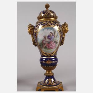 Frankreich Paar Cassoletten mit Bronzemontur