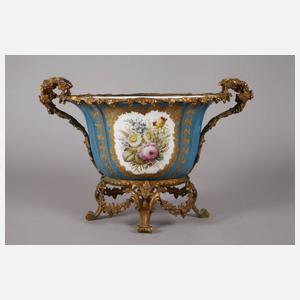 Frankreich prunkvolle Jardiniere mit Bronzemontur