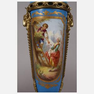 Frankreich Paar prunkvolle Potpourri-Deckelvasen