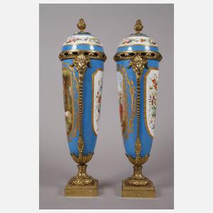 Frankreich Paar prunkvolle Potpourri-Deckelvasen