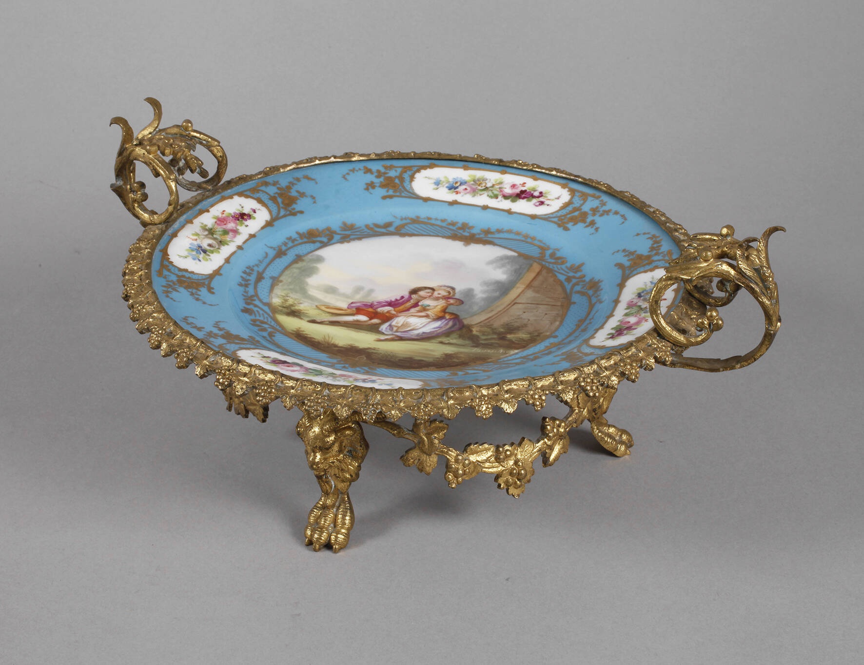 Frankreich prunkvoller Tafelaufsatz mit Bronzemontur