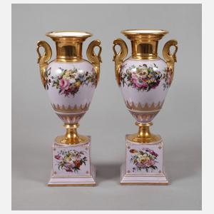 Frankreich Paar Prunkvasen Blumenmalerei