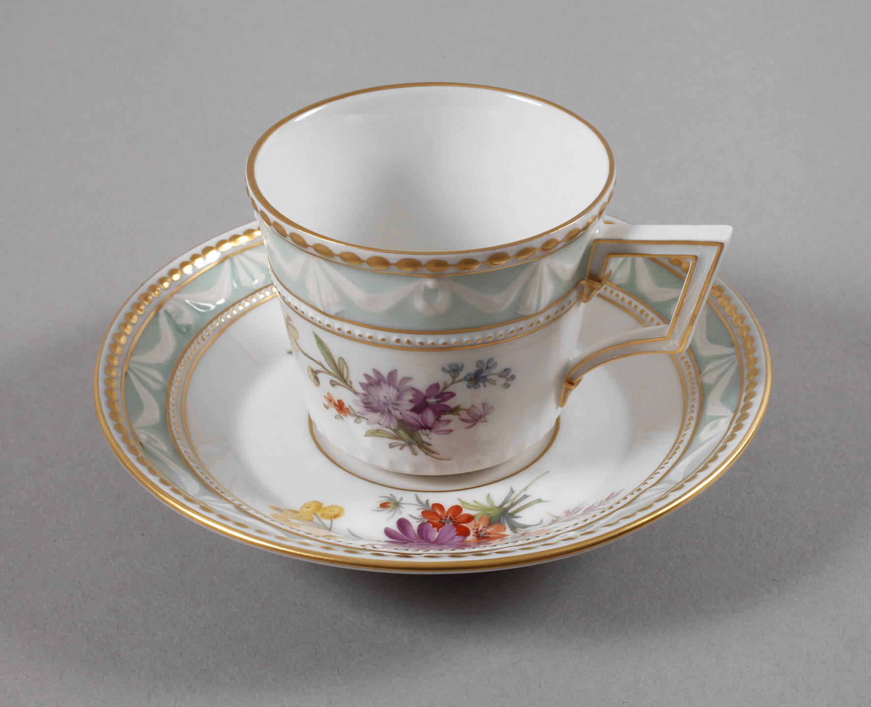 KPM Berlin Mokkatasse "Kurland"