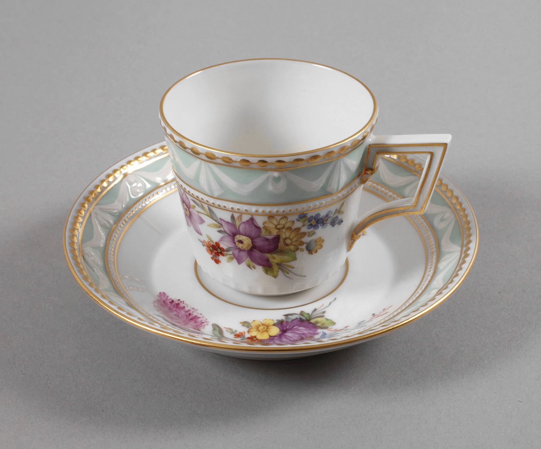 KPM Berlin Mokkatasse "Kurland"