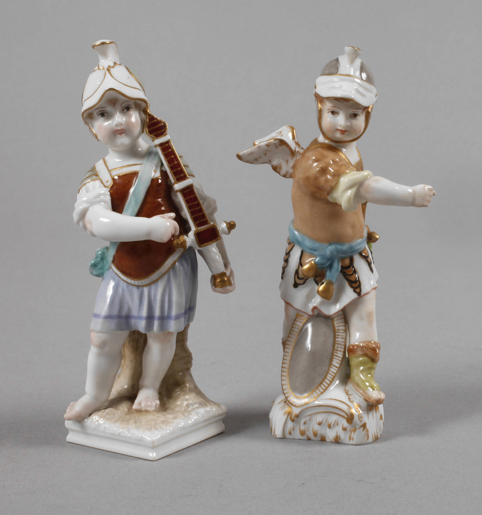 KPM Berlin Paar verkleidete Putten