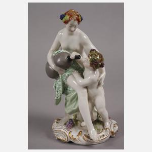 KPM Berlin Bacchantin mit Weinschlauch und Knabe