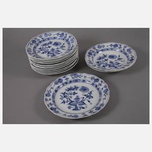 Meißen Teichert Konvolut Teller und Platten Zwiebelmuster