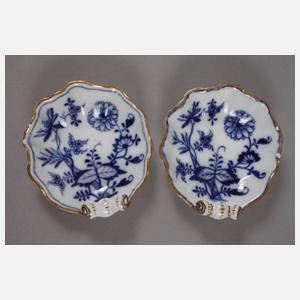Meissen Paar kleine Muschelschalen "Zwiebelmuster"