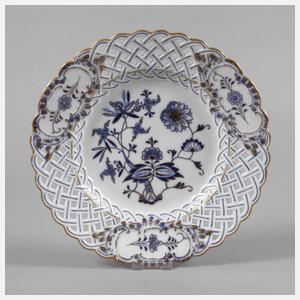 Meissen Durchbruchteller "Zwiebelmuster, goldschattiert"