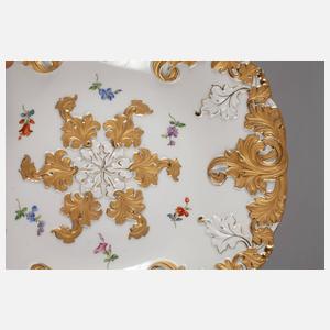 Meissen Prunkschale Streublümchendekor