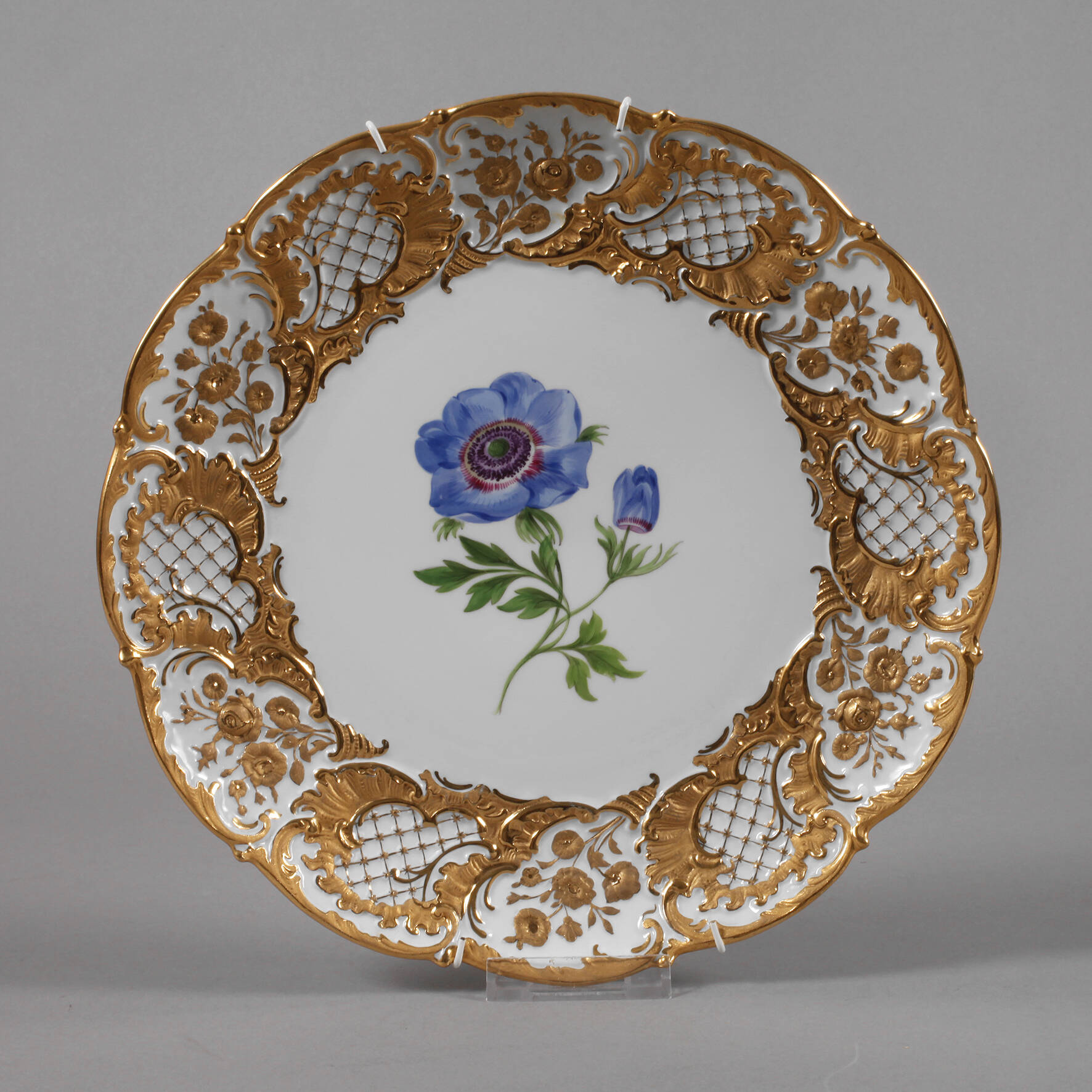 Meissen Prunkteller "Blume 1"