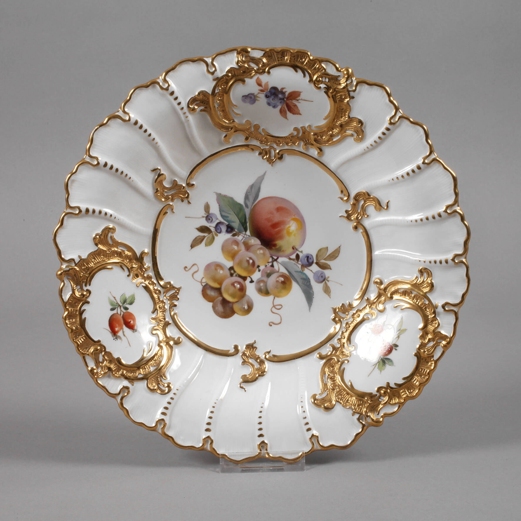 Meissen Prunkschale "Fruchtmalerei"