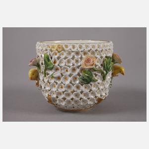 Meissen Schneeball-Tasse mit Vögeln