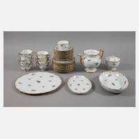 Meissen Rest-Teeservice kupfergrünes Streublümchendekor111