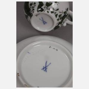 Meissen zwei Mokkatassen "Großer Ausschnitt"