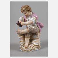 Meissen "Gärtnerkind mit Trauben"111