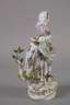 Meissen "Schäferin mit Blumen"