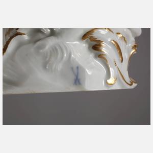 Meissen "Schäferin mit Blumen"